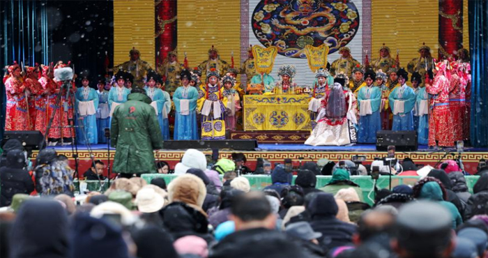 ���ඨ������ɫ�꼯����꾭�á�