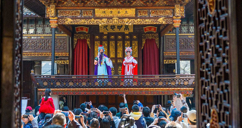 ���³��� ��һ�������Ϸ��