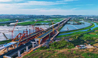 �̨�¸��ٸ����������϶�ӭ��ͻ��