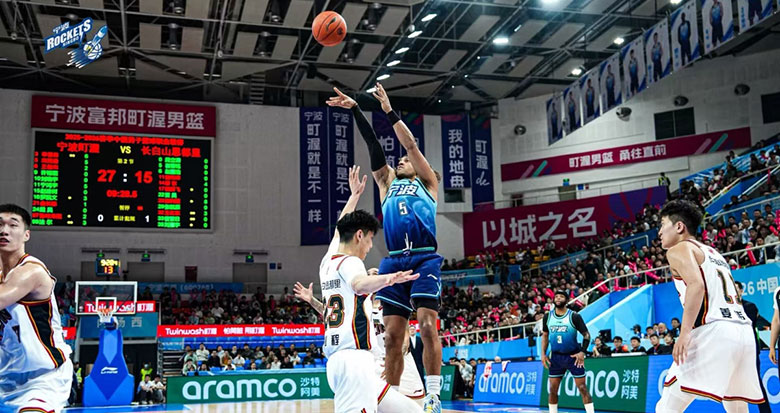 ���������������˳���ɽ �״ν���CBA������