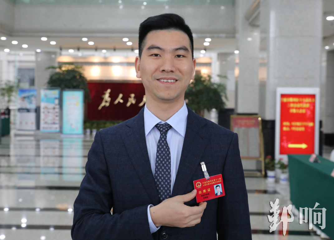 怀揣民意履职尽责 区人大代表陆续报到
