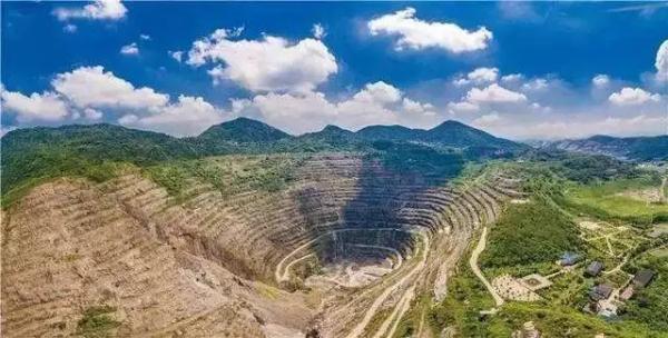 成为景色秀美的矿山公园